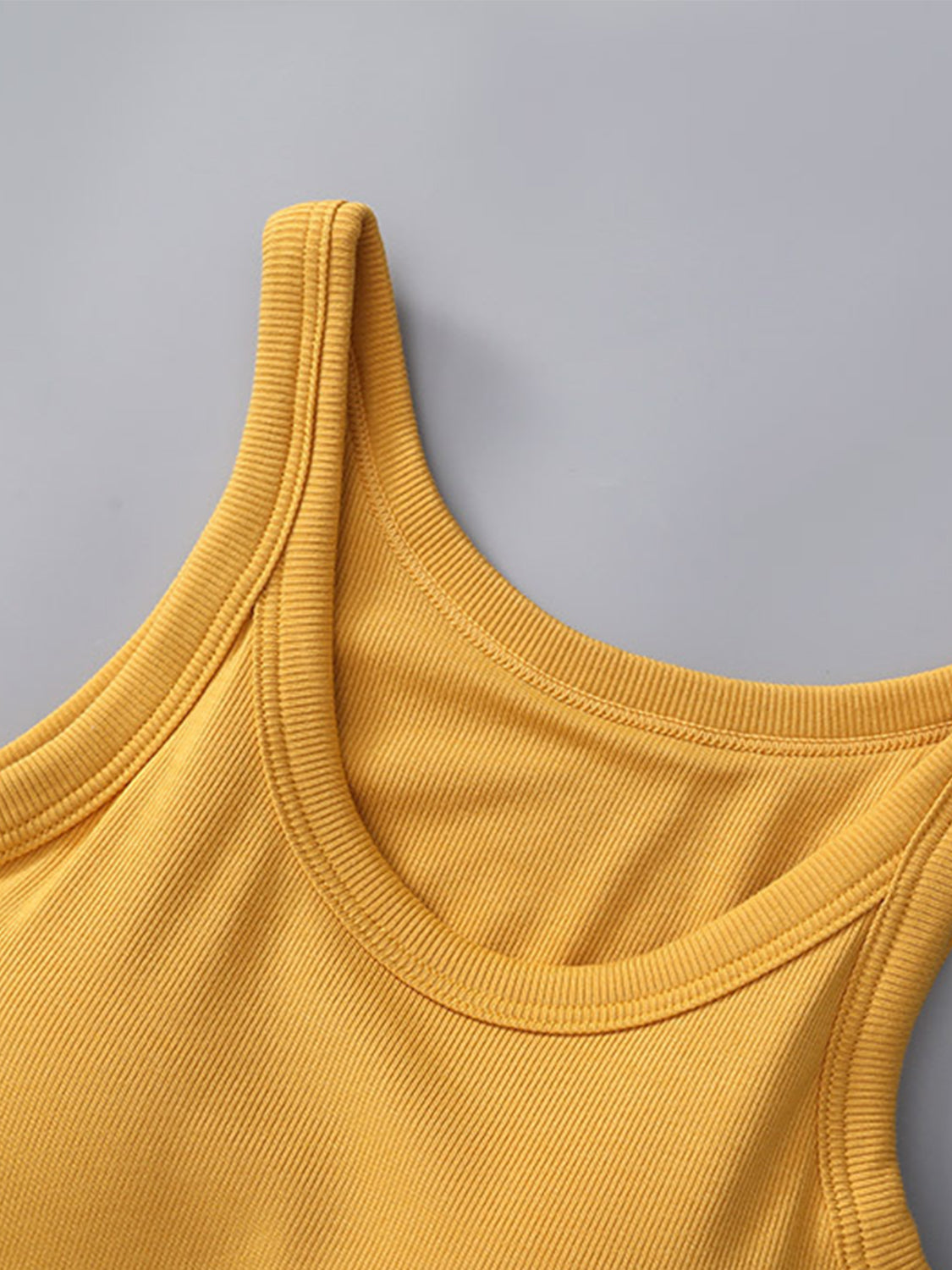 Round Neck Tank with Bra S-XL