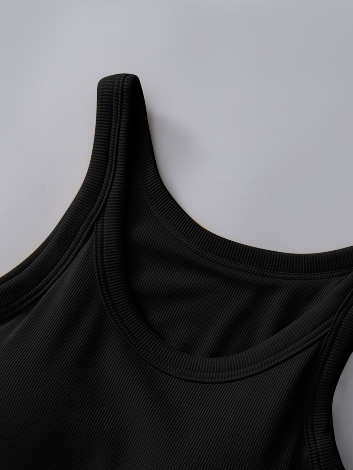 Round Neck Tank with Bra S-XL