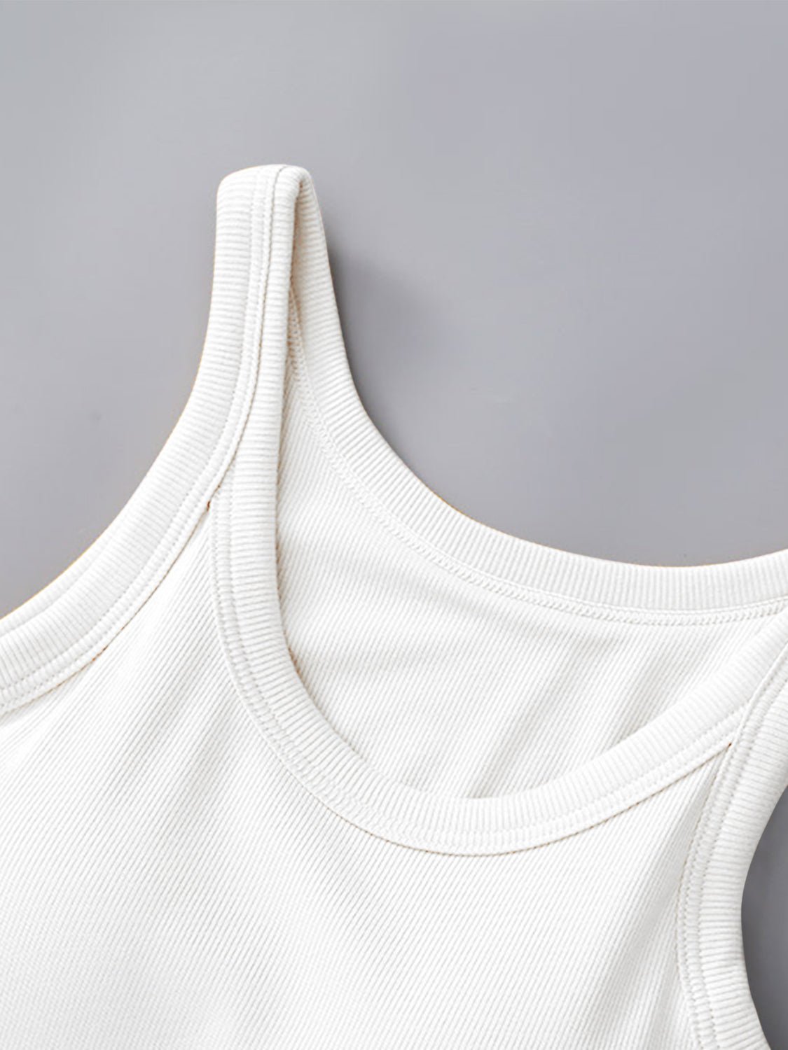 Round Neck Tank with Bra S-XL